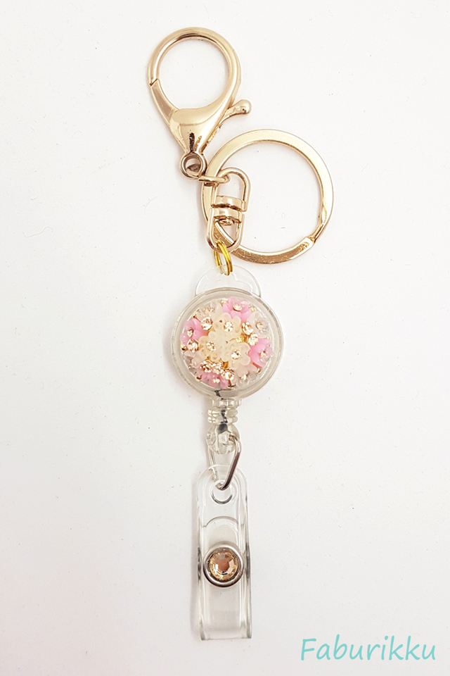 Diamond Pink Bouquet Jewel Exclusive Hook On Badge Reel 