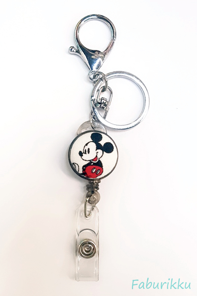 Mickey Vintage Hook-On Badge Reel