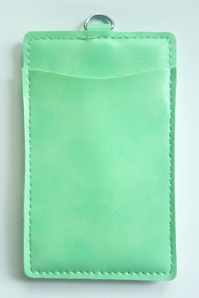 Puffy Deluxe Cardholder Mint