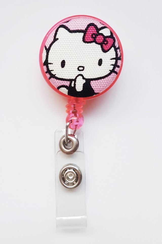 Hello Kitty Facefront Clip-On Badge Reel 